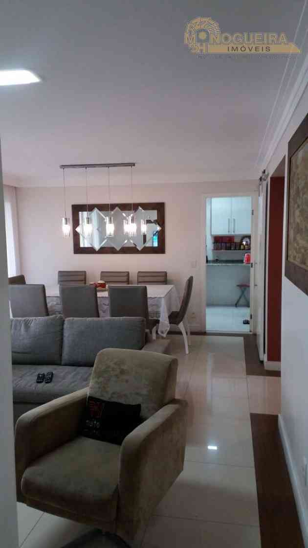 Apartamento Condomínio Pq. Clube Vila Augusta