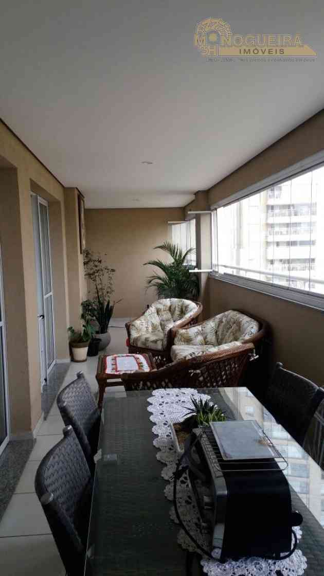 Apartamento Condomínio Pq. Clube Vila Augusta