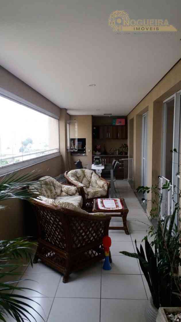 Apartamento Condomínio Pq. Clube Vila Augusta