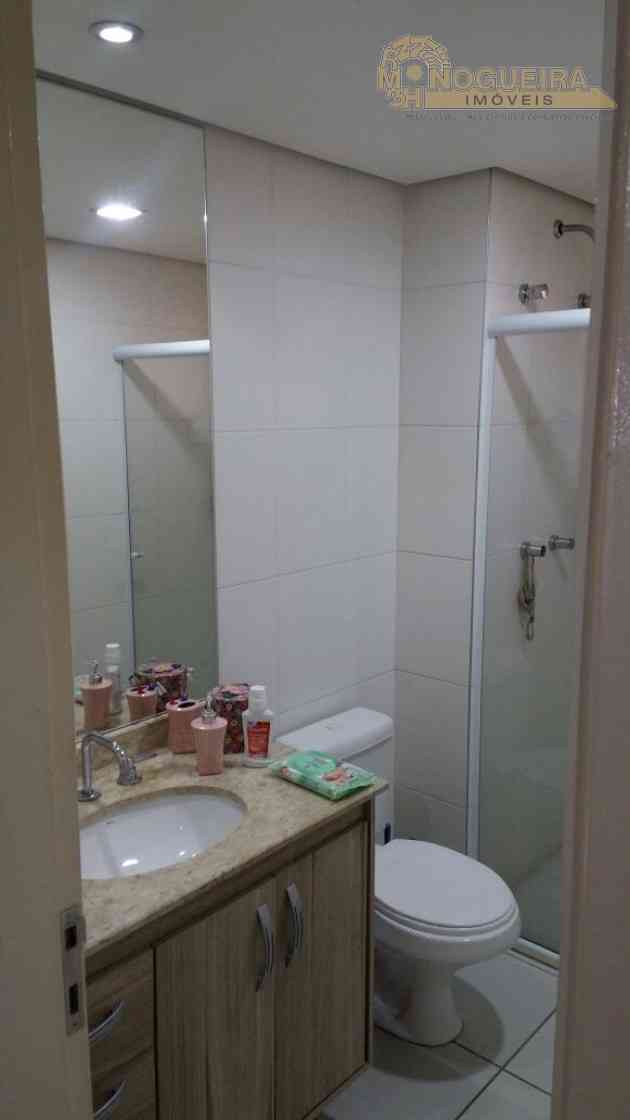 Apartamento Condomínio Pq. Clube Vila Augusta