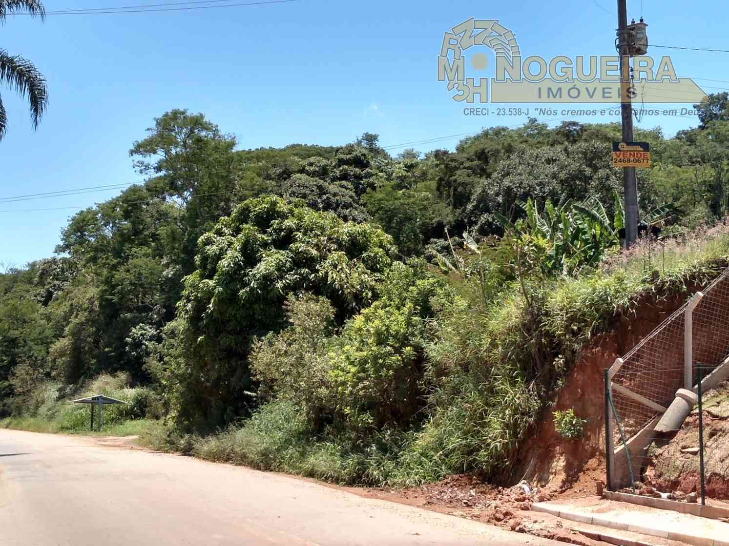 Área Industríal em Áruja  - 107.000  M² - Zup 2 e 3