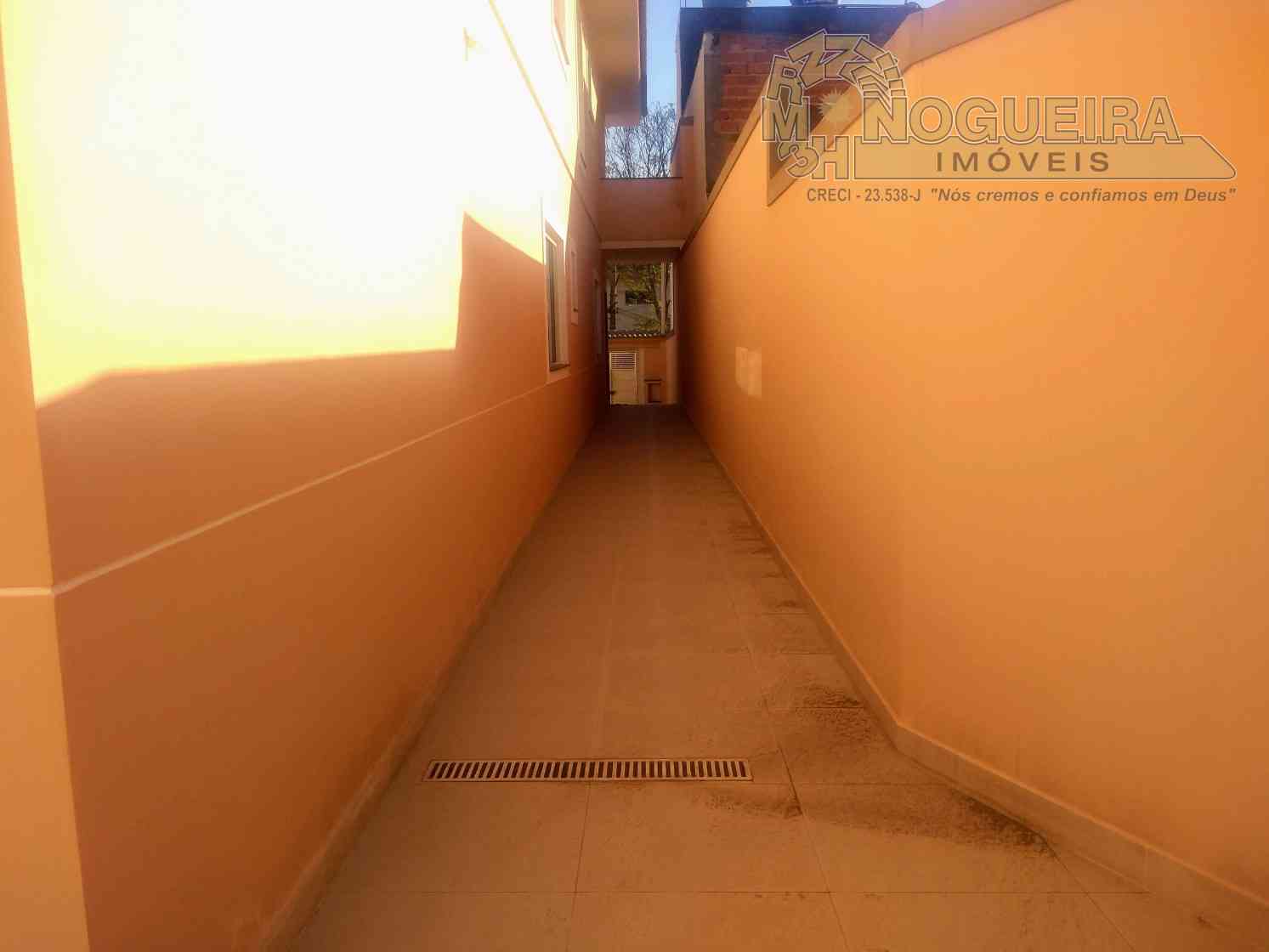 SOBRADO MARAVILHOSO - PQ. RENATO MAIA