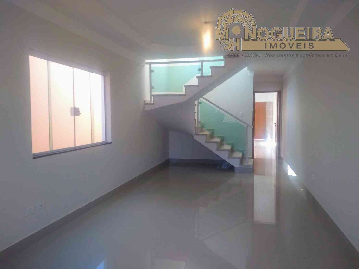 SOBRADO MARAVILHOSO - PQ. RENATO MAIA