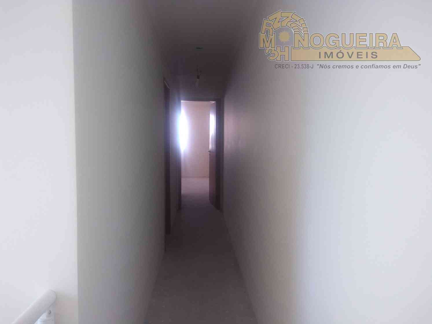 SOBRADO MARAVILHOSO - PQ. RENATO MAIA