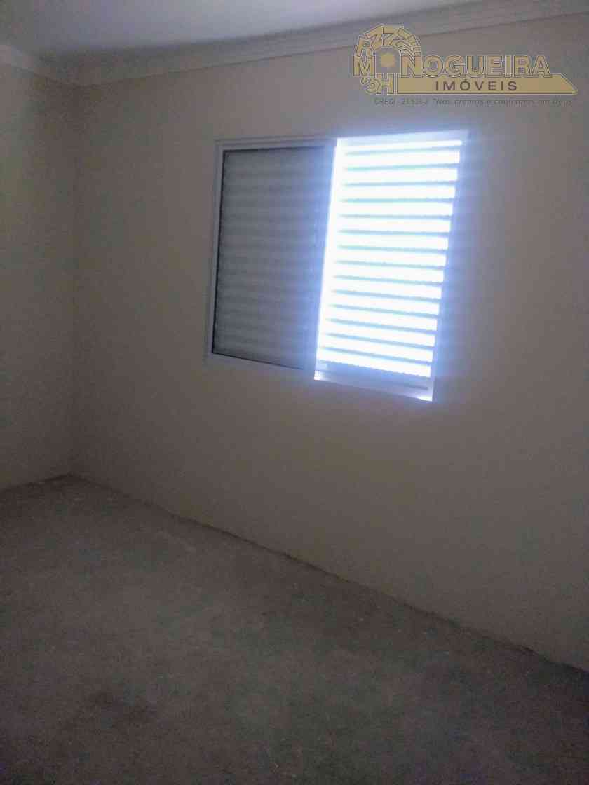 SOBRADO MARAVILHOSO - PQ. RENATO MAIA