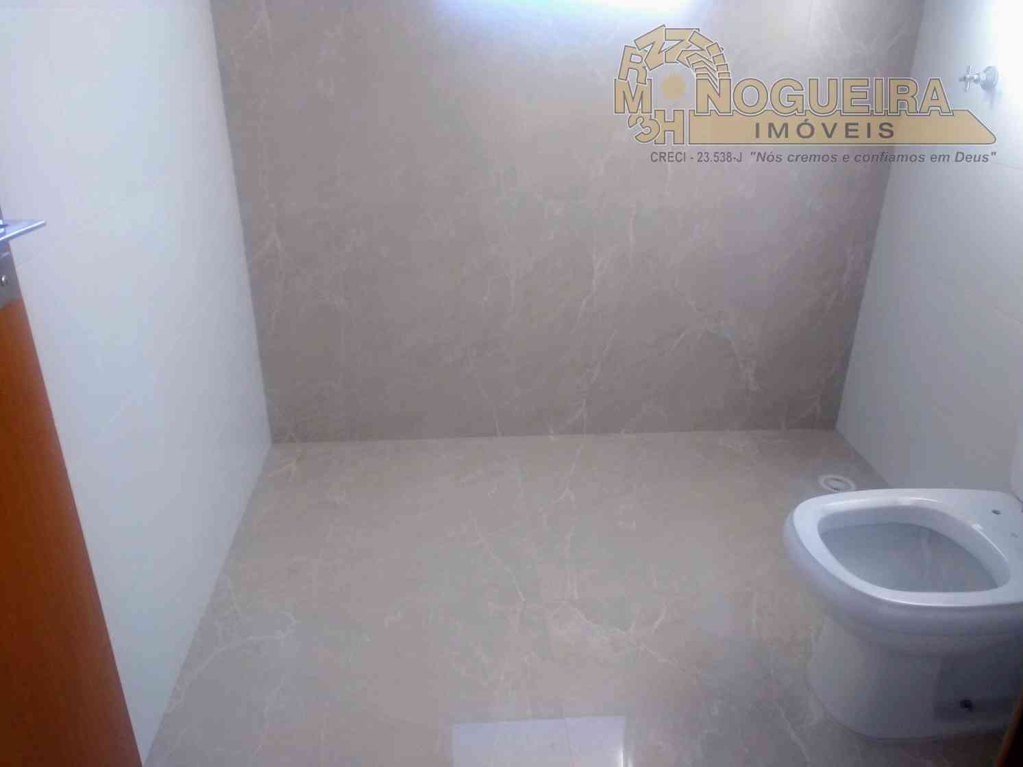 SOBRADO MARAVILHOSO - PQ. RENATO MAIA