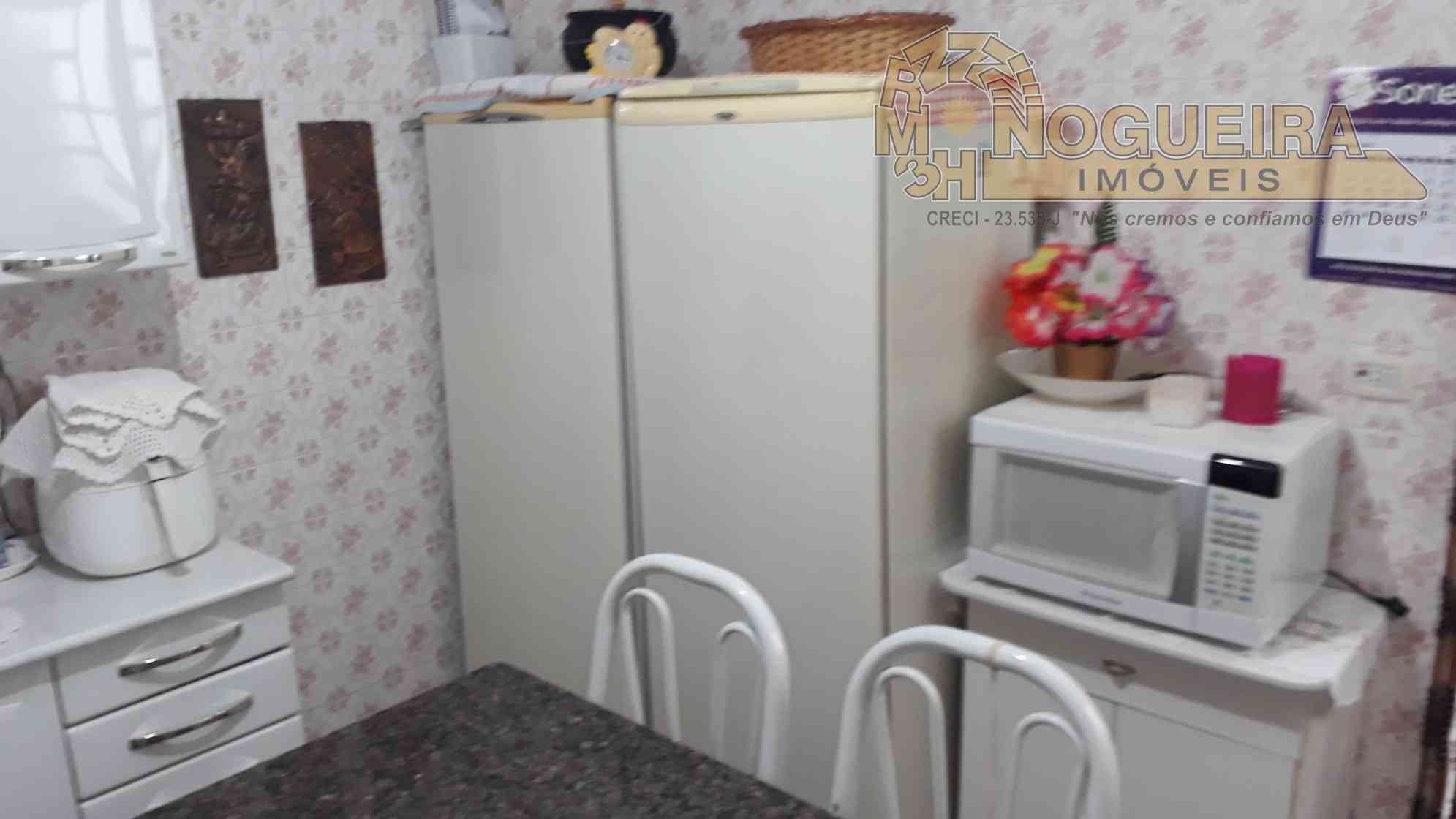 Casa térrea no bairro Macedo ref. 4022-4