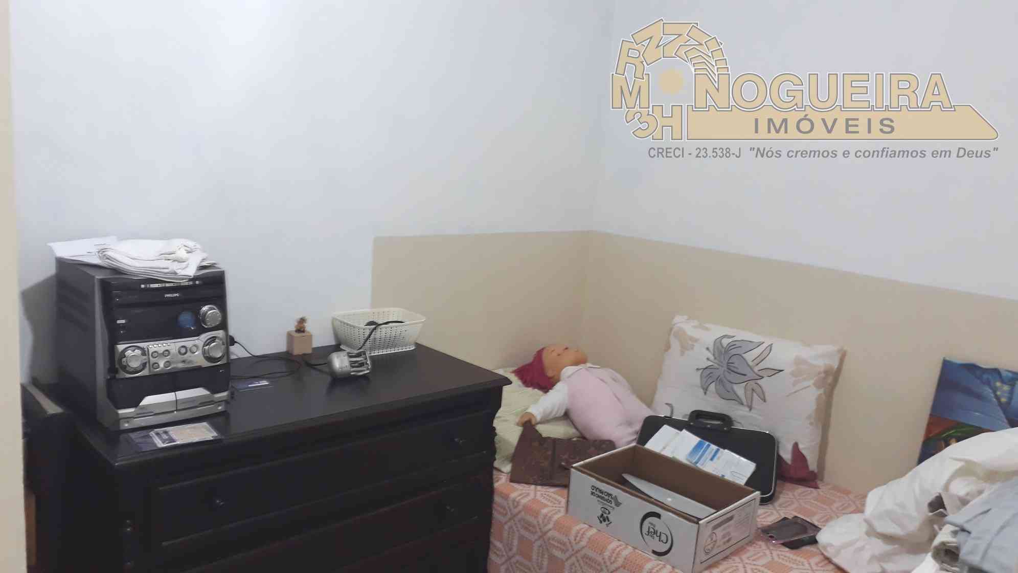 Casa térrea no bairro Macedo ref. 4022-4