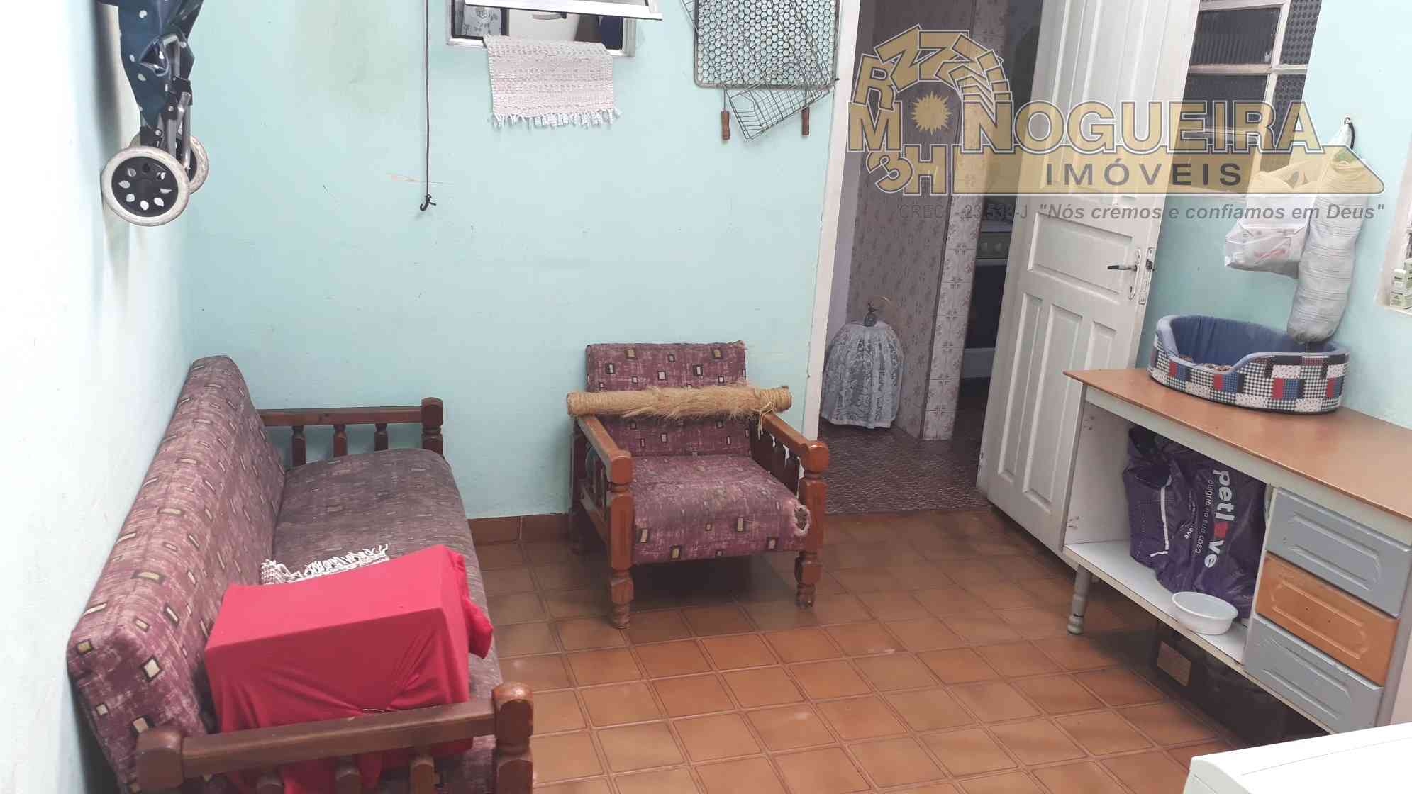 Casa térrea no bairro Macedo ref. 4022-4