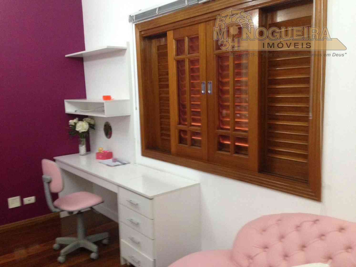 Maravilhoso Sobrado Jardím Cocaia - Ref.:4049