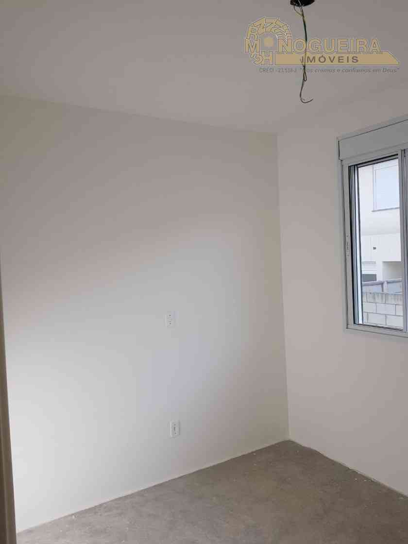 Sobrado condominio Villa Alegre - Agua Chata