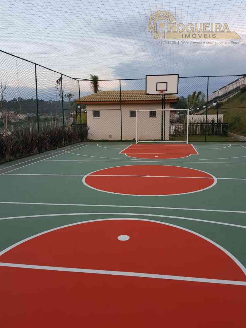 Sobrado condominio Villa Alegre - Agua Chata