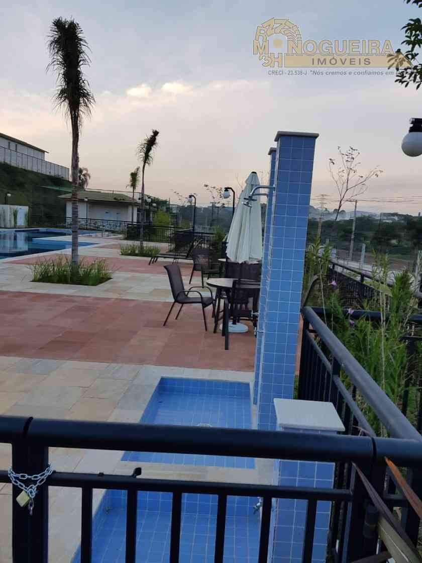 Sobrado condominio Villa Alegre - Agua Chata