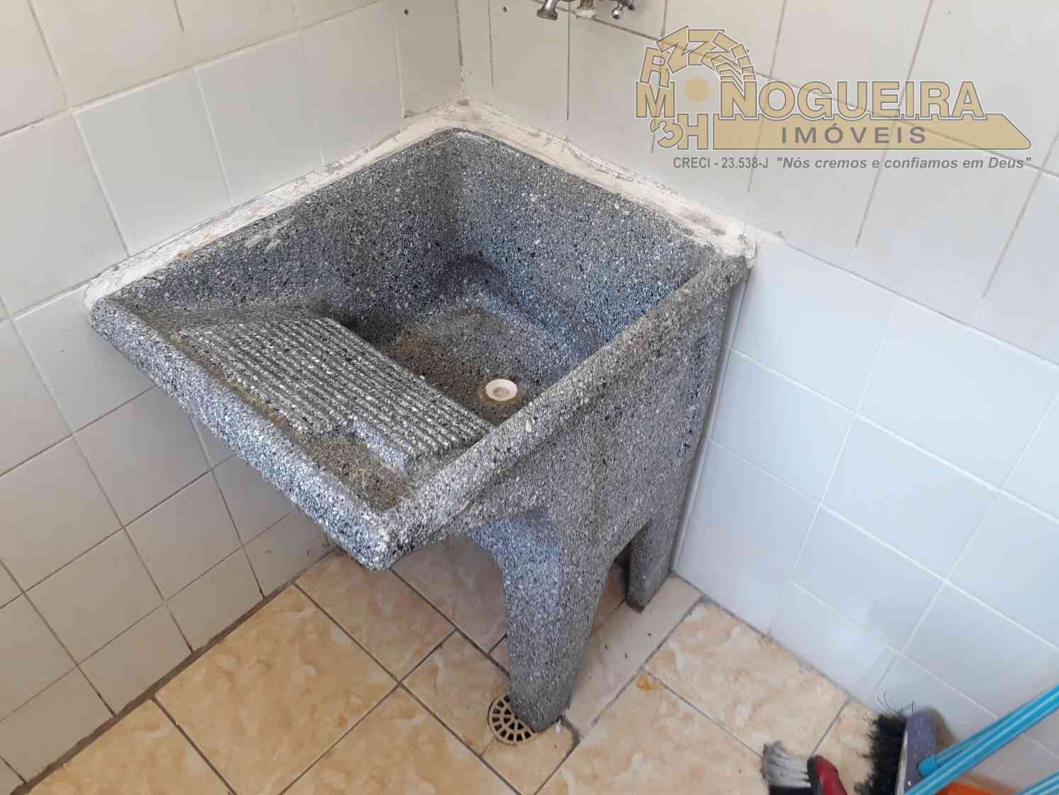 Apartamento Condomínio Paraná Pq. Cecap