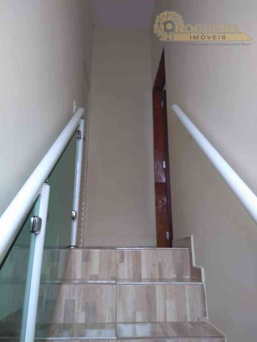 Sobrado a venda no Pq. Santos Dumont REF 4190