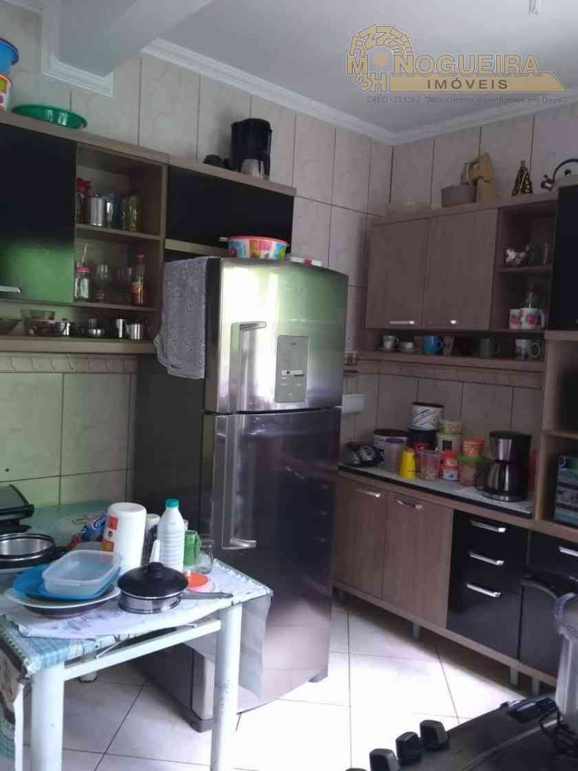 Sobrado a venda no Pq. Santos Dumont REF 4190