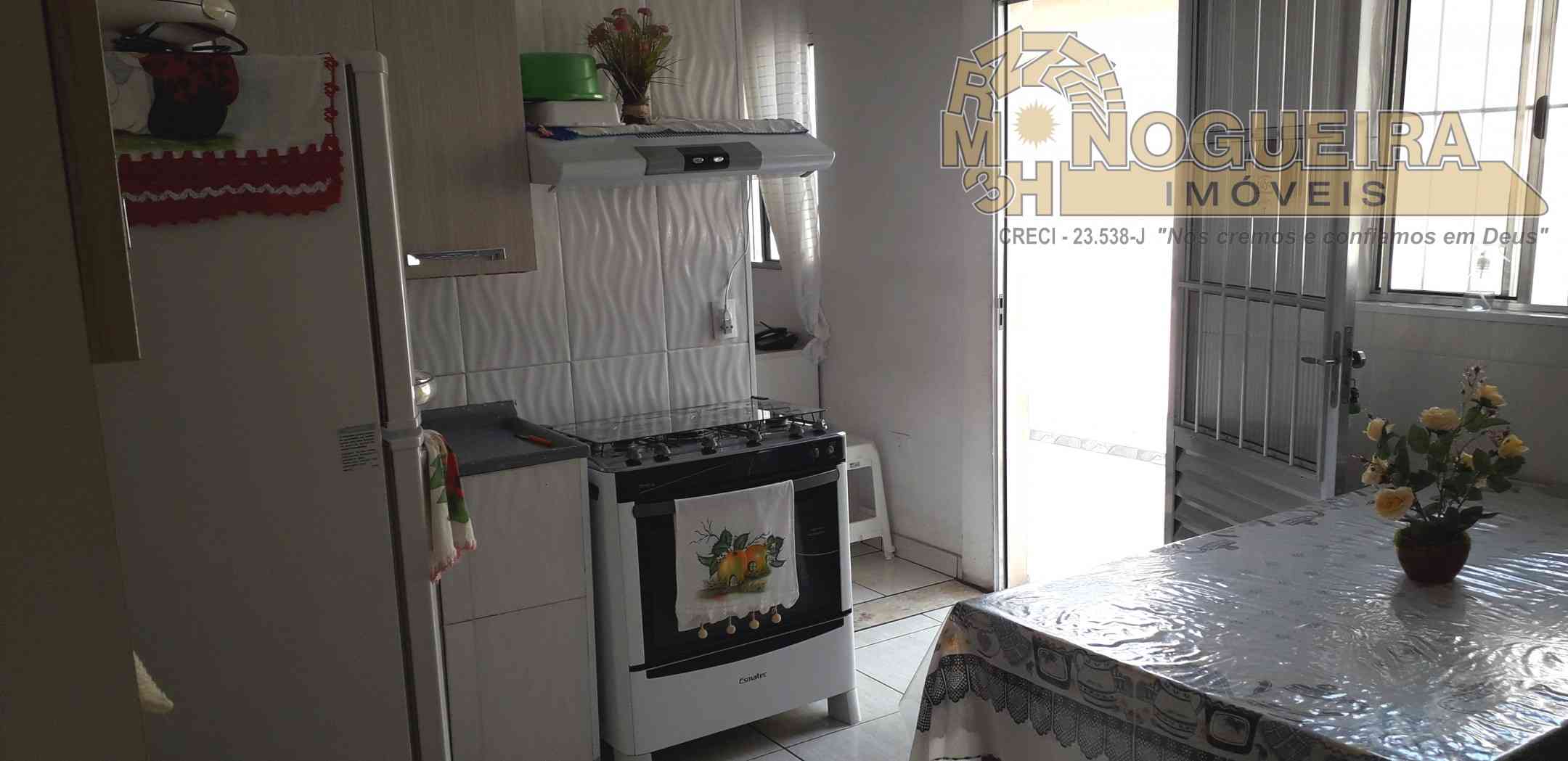 Sobrado 3 Dormitórios  - Soberana