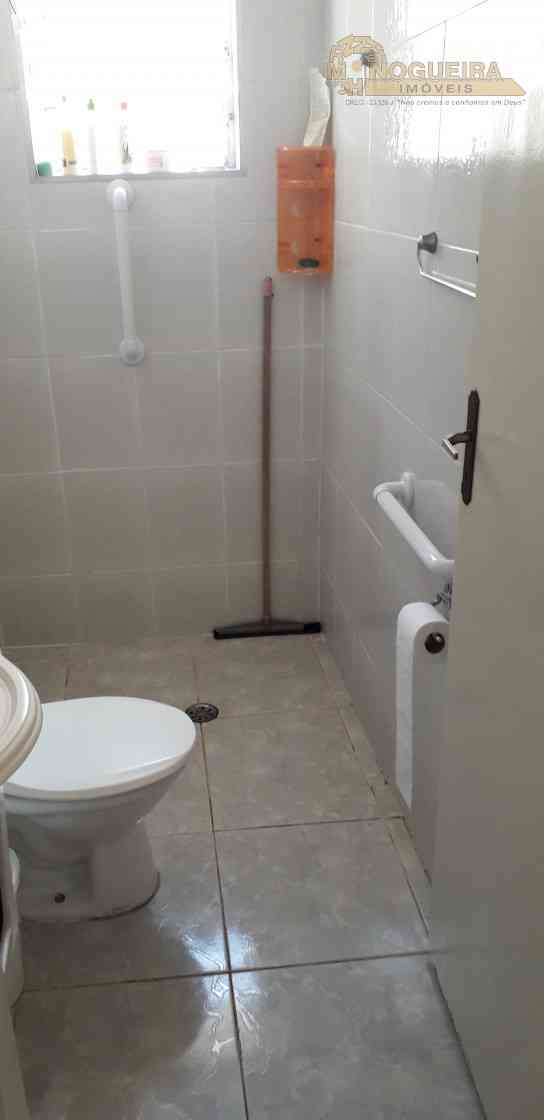 Sobrado 3 Dormitórios  - Soberana