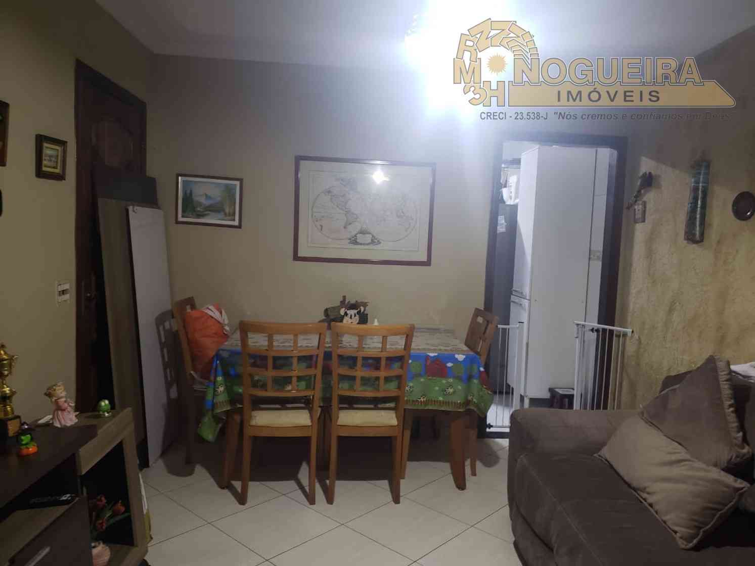 Casa Semi Terrea - 2 Dormitórios - Jardim Santa Cecilia