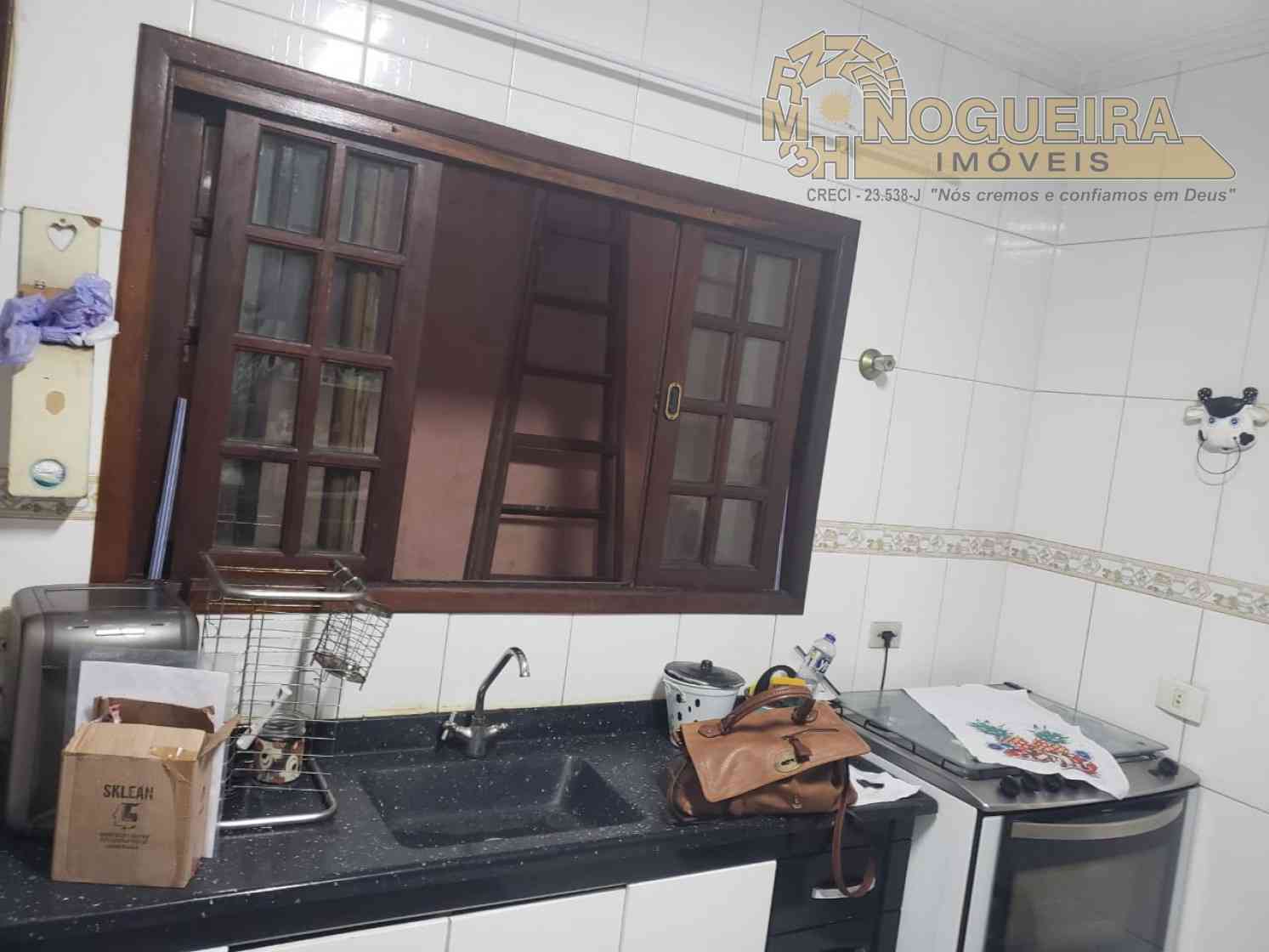 Casa Semi Terrea - 2 Dormitórios - Jardim Santa Cecilia