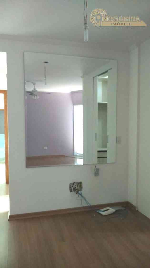 Ótimo sobrado Jardim Ponte Rasa