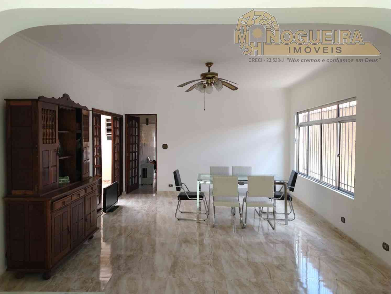 Sobrado no Jd. Almeida Prado