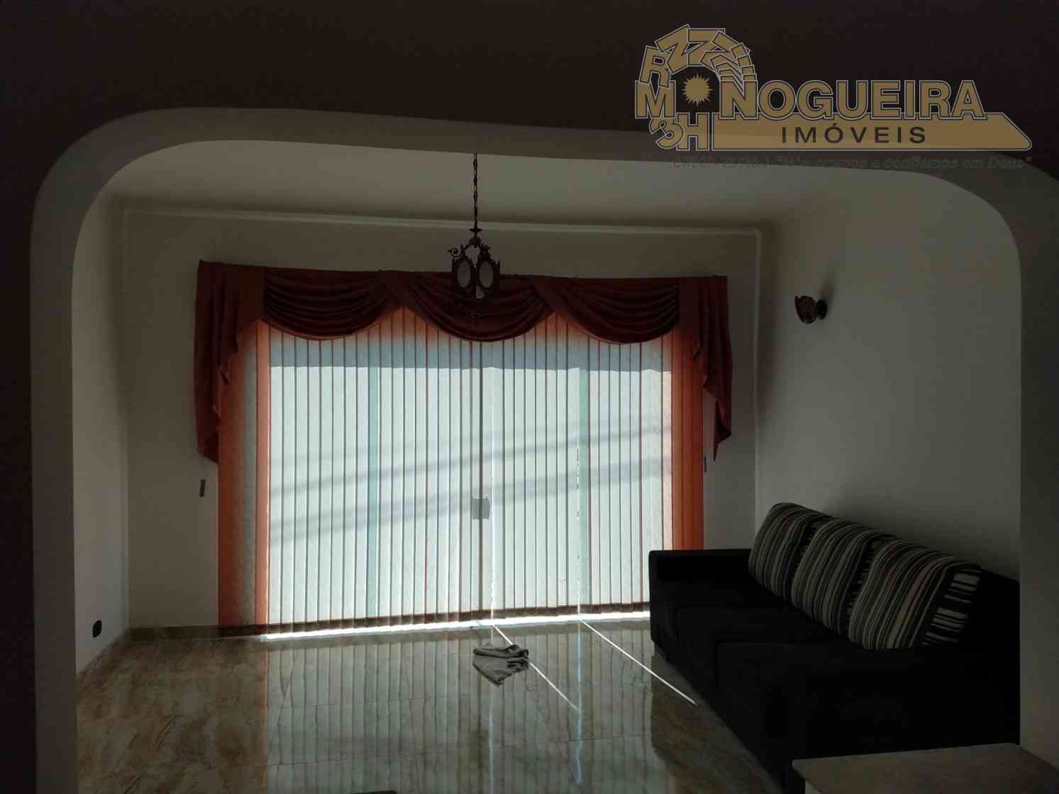 Sobrado no Jd. Almeida Prado