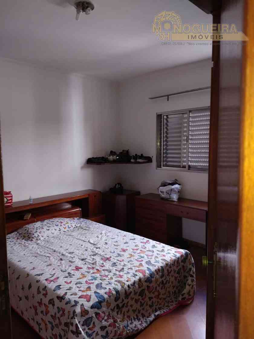 Sobrado no Jd. Almeida Prado