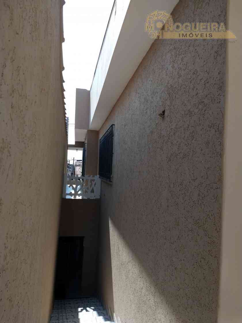 Sobrado no Jd. Almeida Prado