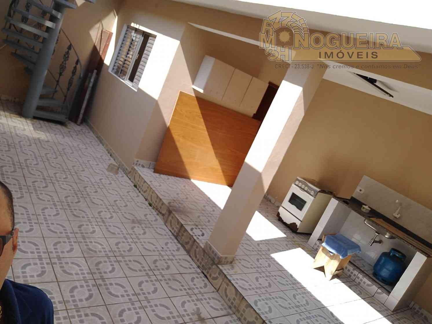 Sobrado no Jd. Almeida Prado