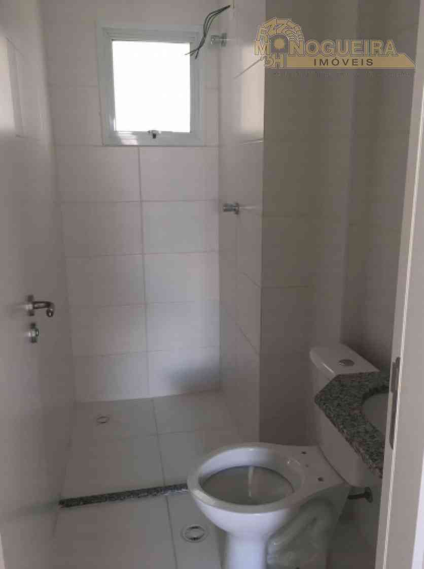 Apto 3 Dormitórios c/ 1 Suíte - Vila Flórida