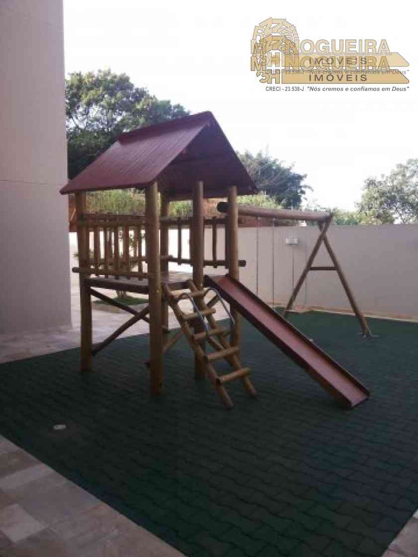 Apto 3 Dormitórios c/ 1 Suíte - Vila Flórida