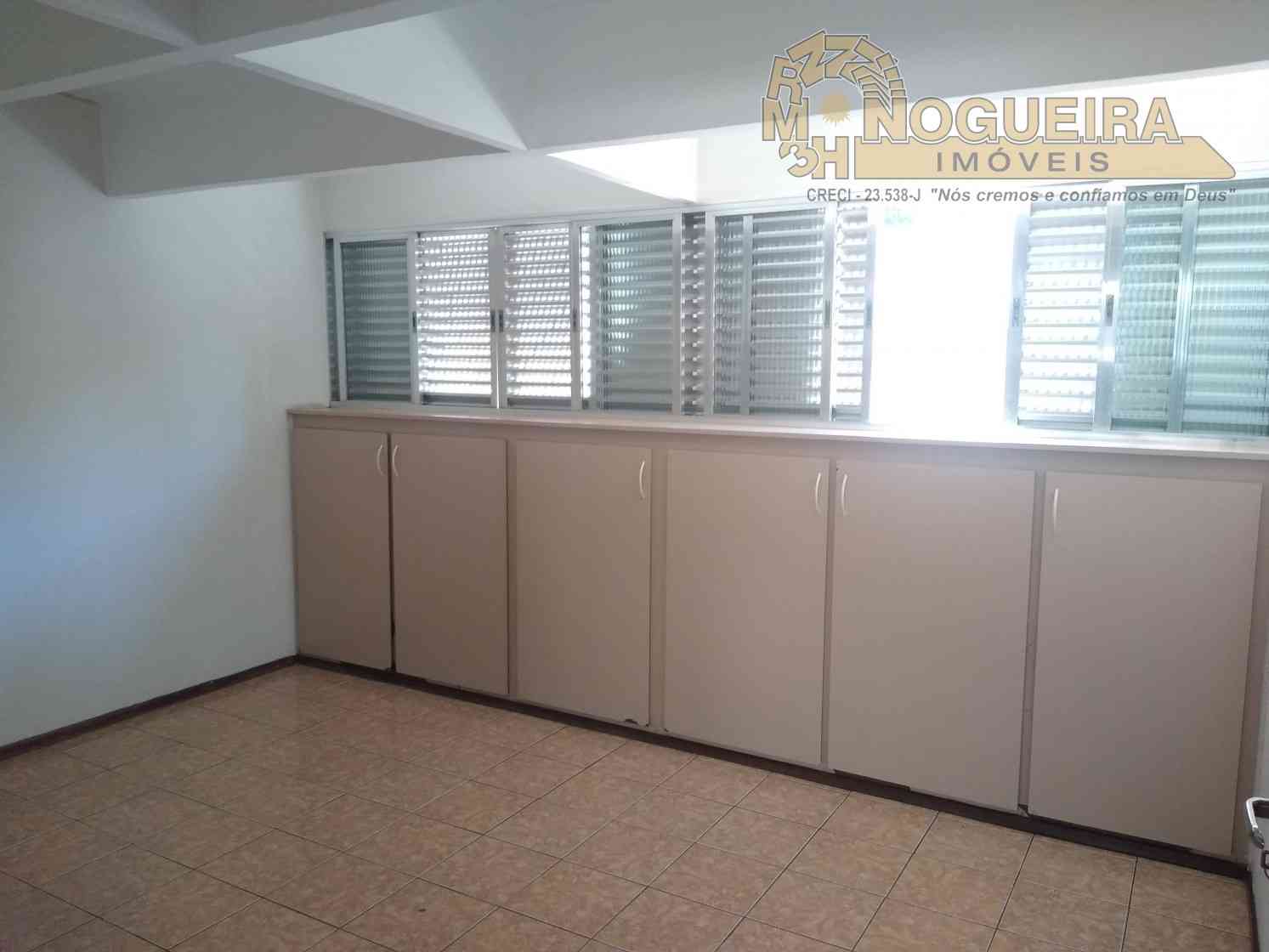 Apartamento no 1 andar Pq. Cecap