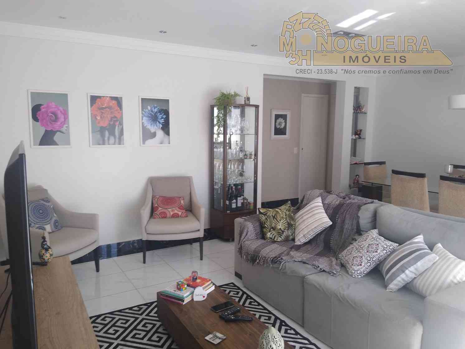 Apto de alto padrão em Guarulhos, com 3 suítes, 3 vagas