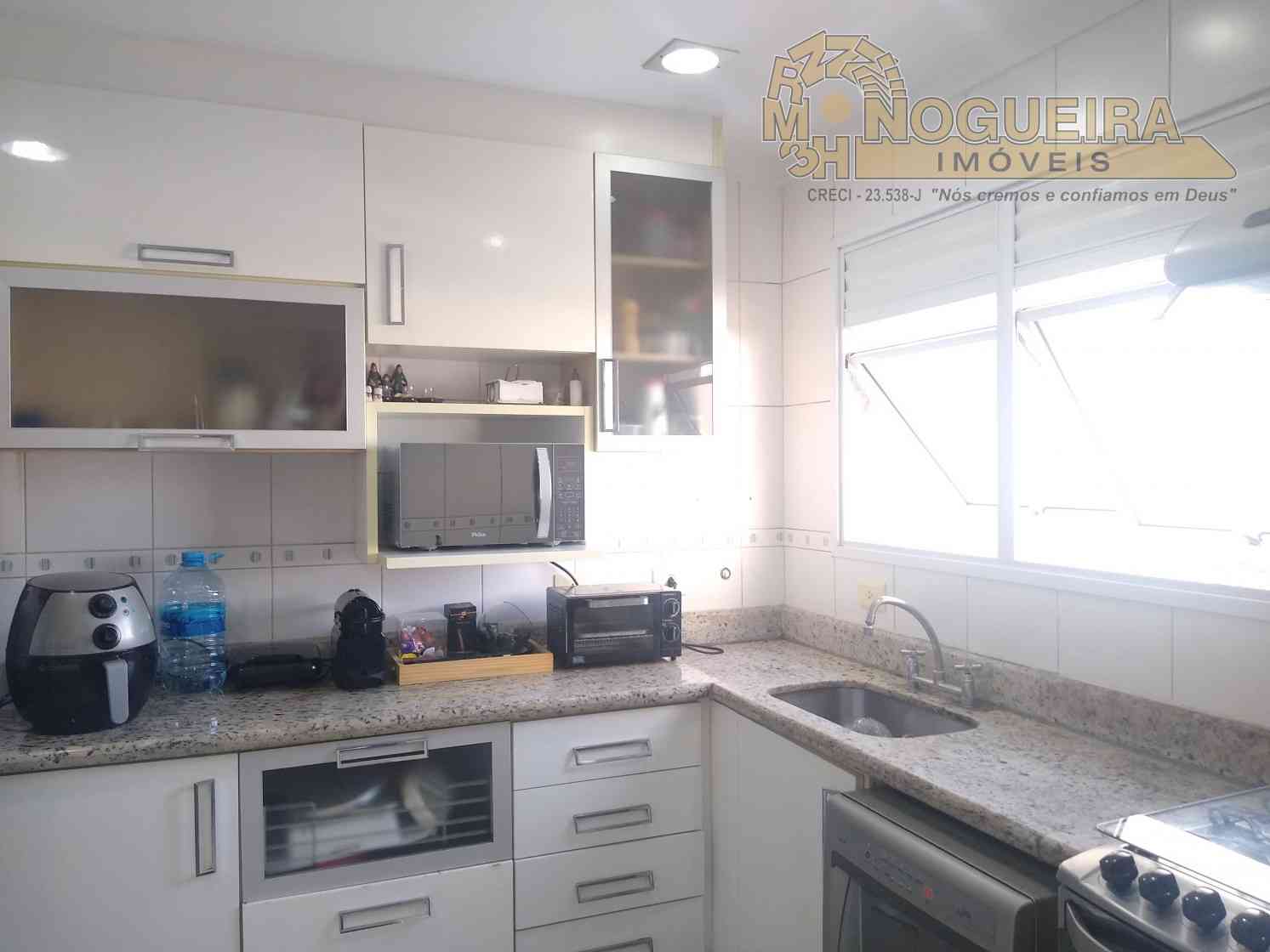 Apto de alto padrão em Guarulhos, com 3 suítes, 3 vagas