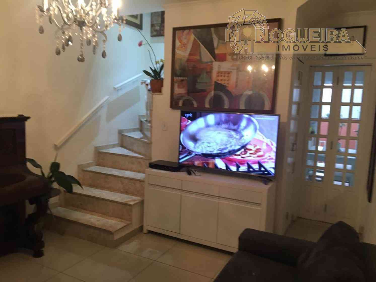 Sobrado em condomínio fechado, 95 m2 , a venda na Ponte Grande - Guarulhos/SP.