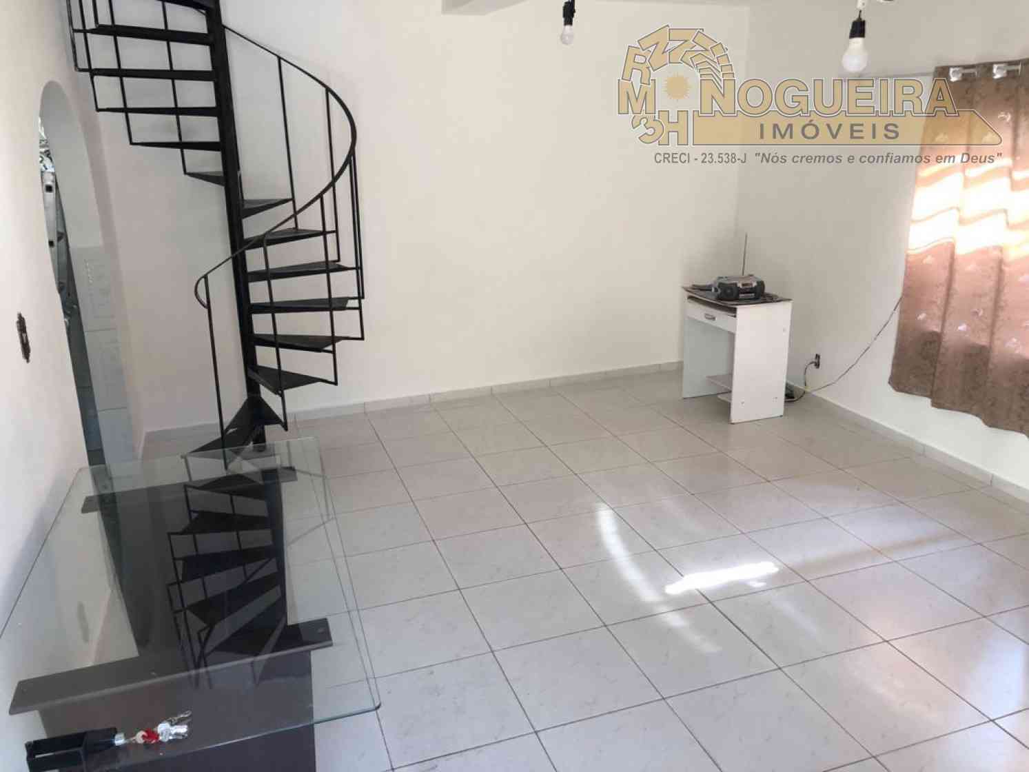 Sobrado 3 Dormitórios  - Americanópolis