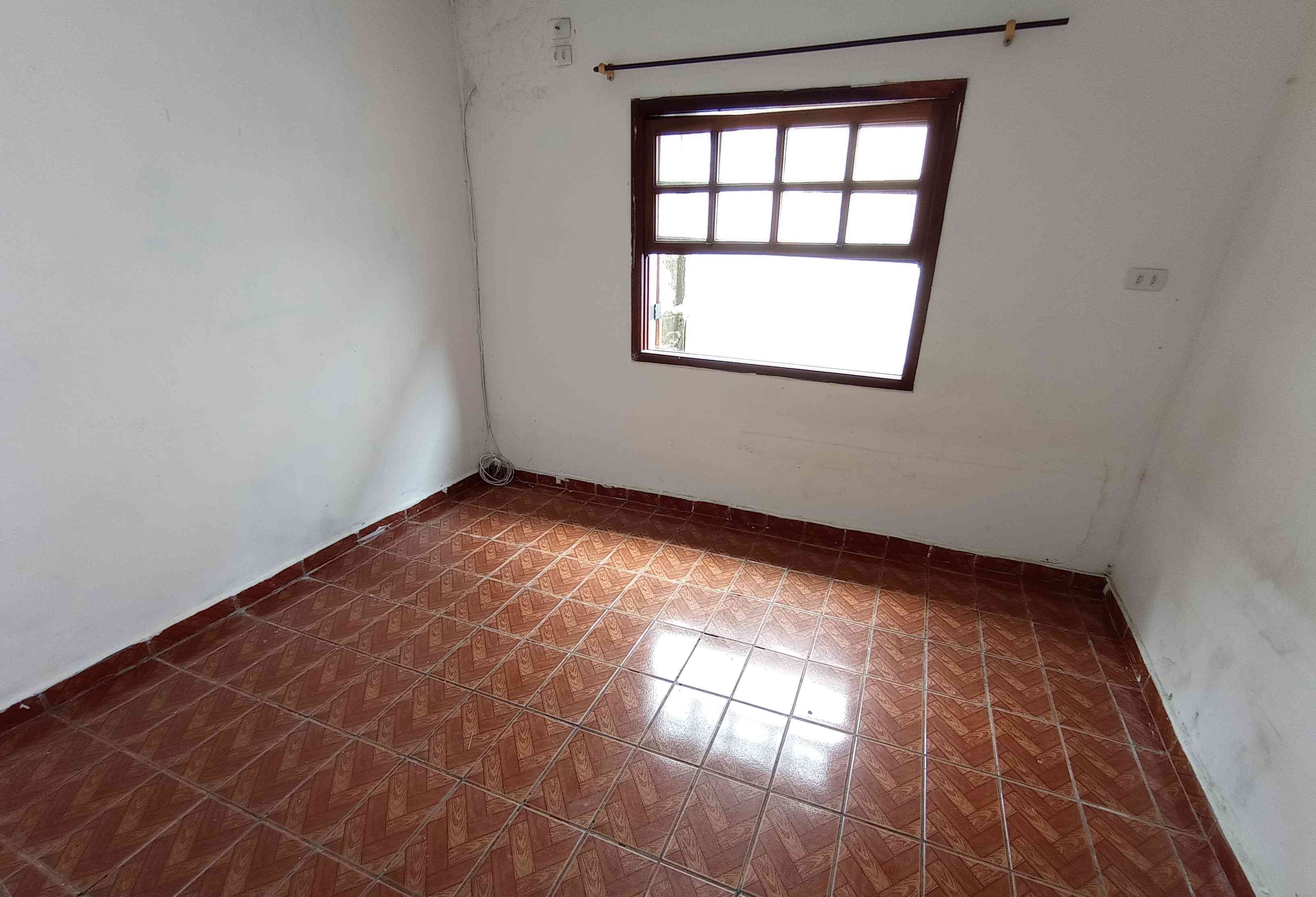 Casa Térrea no Macedo - Aceita Permuta Ap Cecap