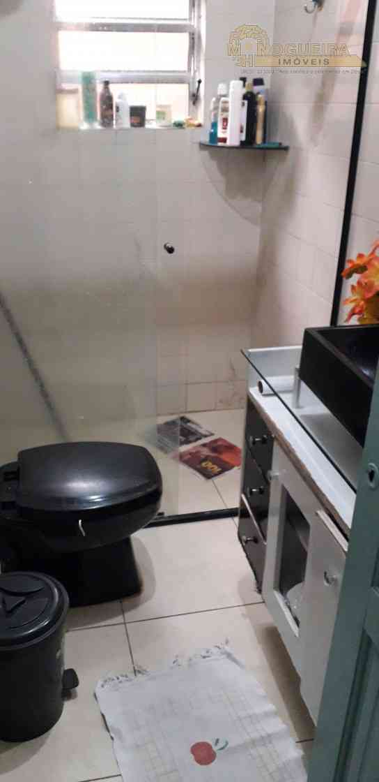 Casa Semi Terrea 2 Dormitórios c/ 1 Suíte  - Mikail