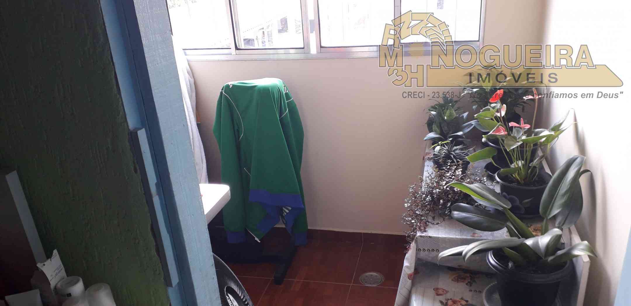 Casa Semi Terrea 2 Dormitórios c/ 1 Suíte  - Mikail