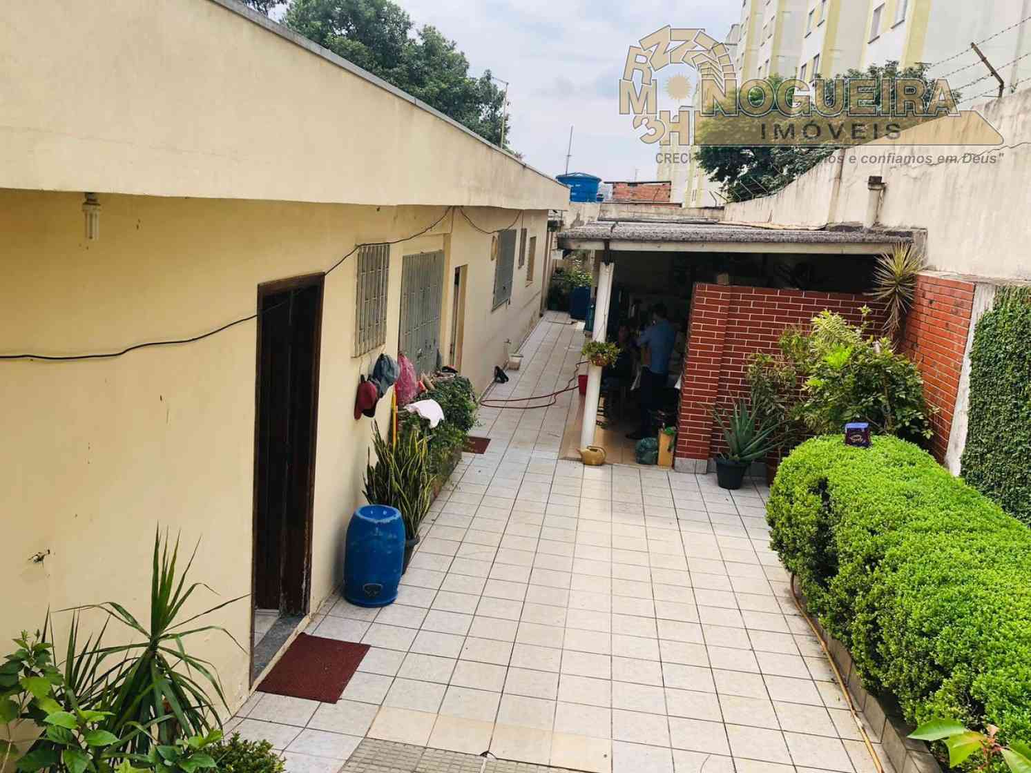 Casa Térrea com terreno 1120 M Água chata