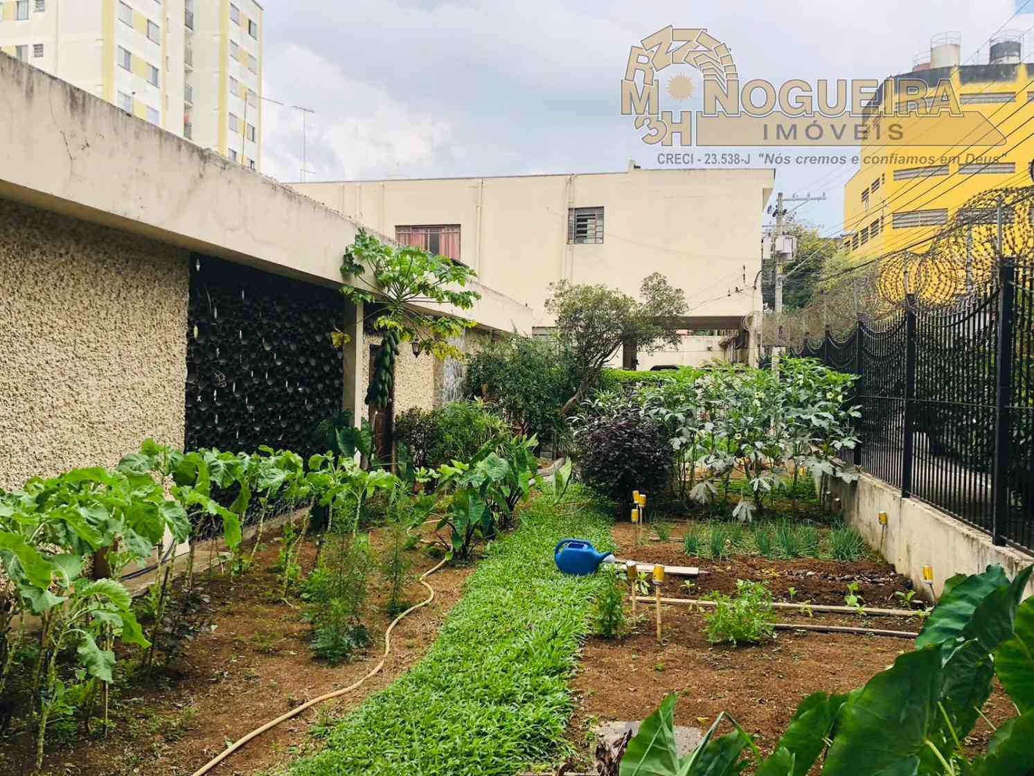 Casa Térrea com terreno 1120 M Água chata