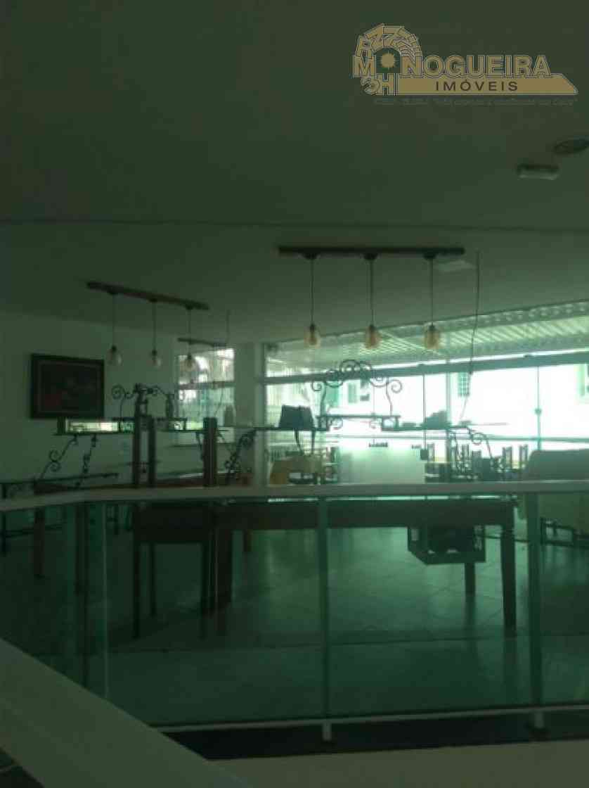 Prédio Comercial - Centro - Ótima Localização