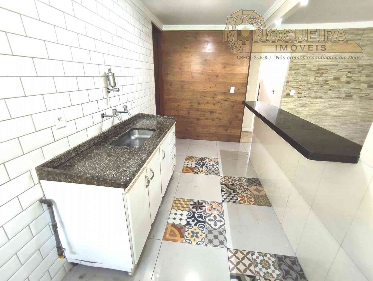 Apartamento Condominio Minas Gerais - Primeiro Andar