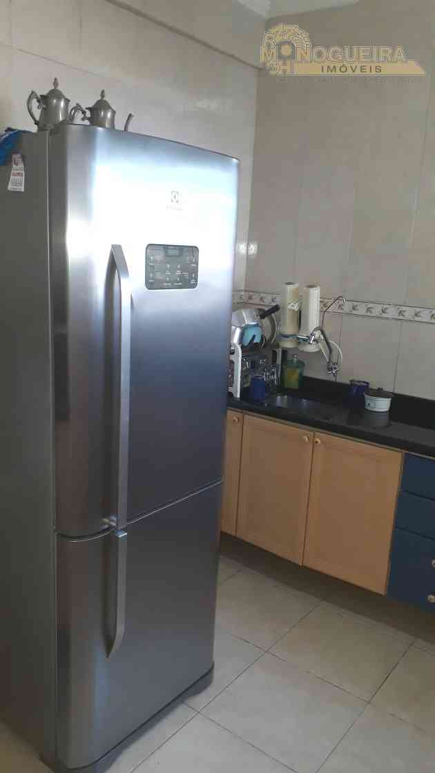 Sobrado a venda Cidade Serodio