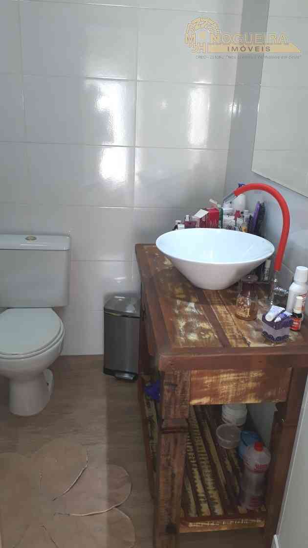 Sobrado a venda Cidade Serodio