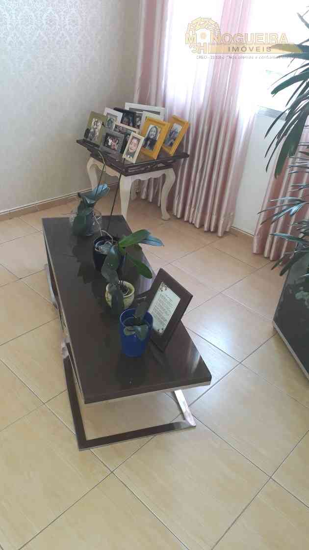 Sobrado a venda Cidade Serodio