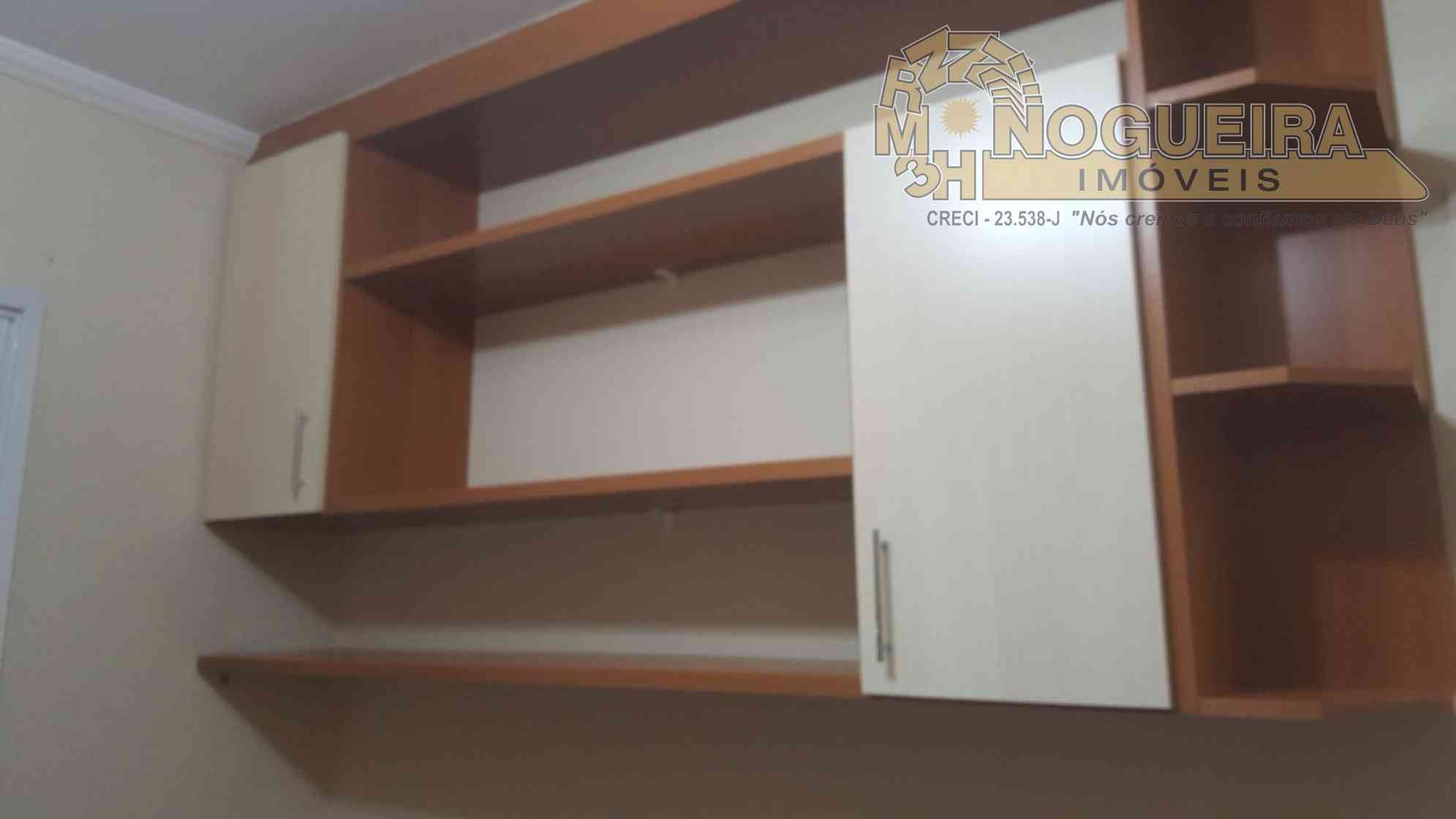 Apartamento 3 Dormitórios c/ 1 Suiíte -   Vila Rosalia
