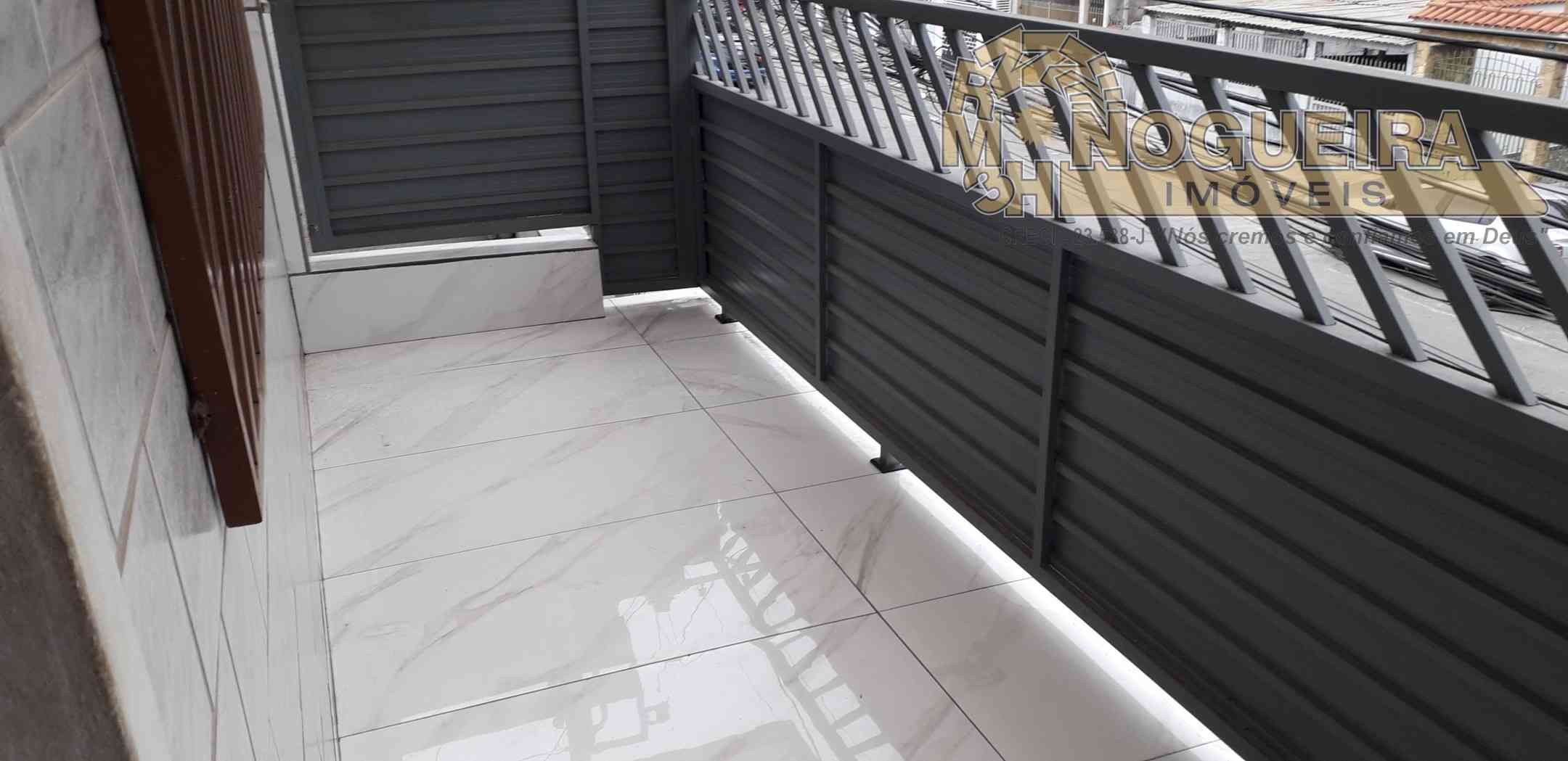 Sobrado 3 Dormitórios c/ 1 Suíte  - Vila Flórida