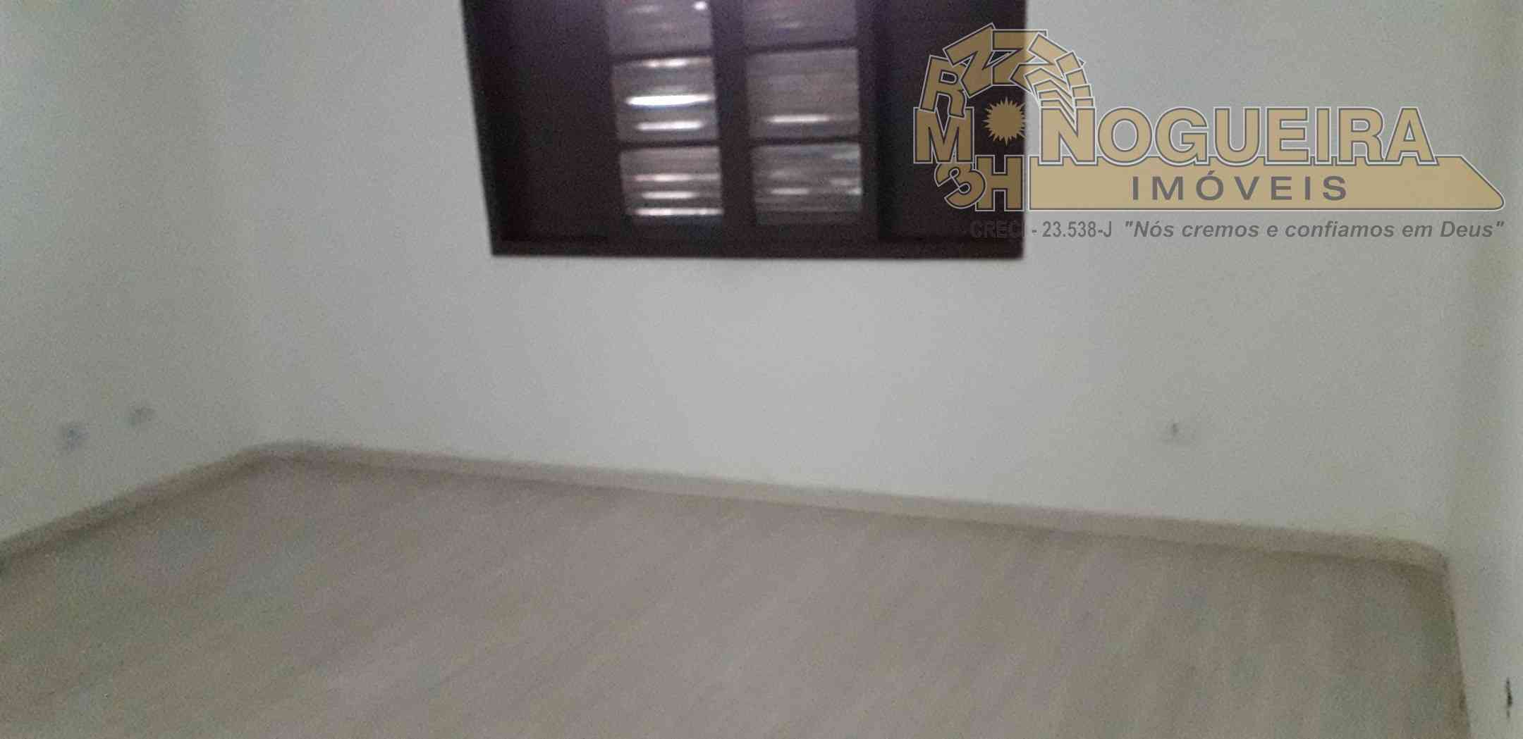 Sobrado 3 Dormitórios c/ 1 Suíte  - Vila Flórida